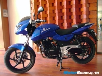 thumbs 2010 Bajaj Pulsar 180  (17) photo